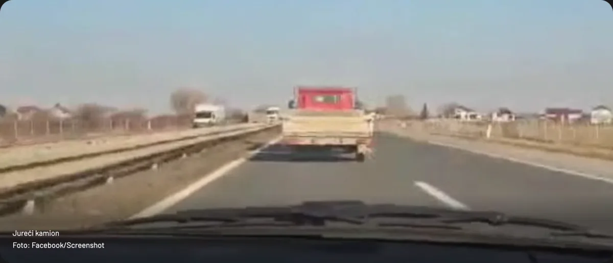 Snimka iz članka: „Kakav manijak…”: Snimka s autoceste šokirala vozače
